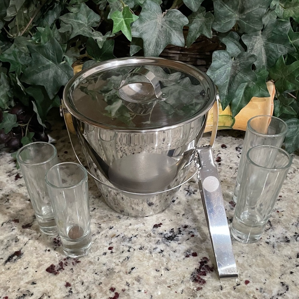 Oggi Elegant Stainless Steel Ice Bucket Set w Tongs and 4 highball glasses NEW
